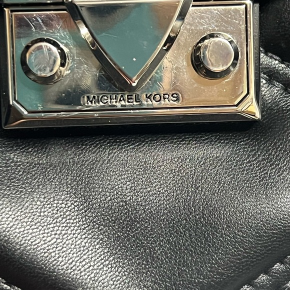 Michael Kors serena flap Black Quilted shoulder and Crossbody Bag  Chain Strap - Picture 3 of 14